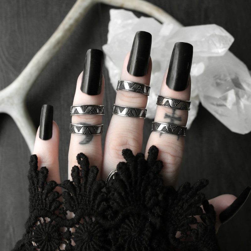 sacred-geometry-mid-silver-ring-hellaholics