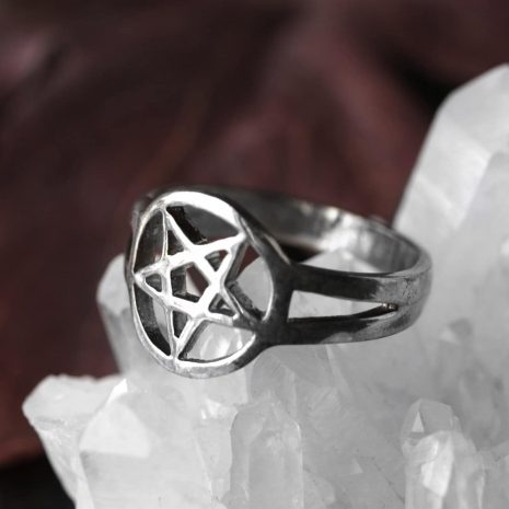 pentagram-sterling-silver-ring-hellaholics
