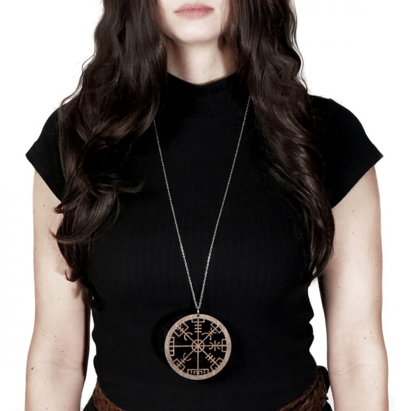 vegvisir-wooden-necklace-hellaholics