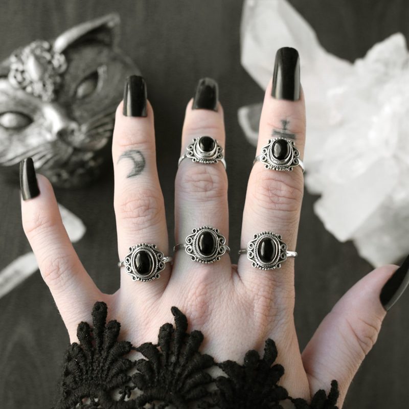 aditi-silver-onyx-rings-hellahoilcs