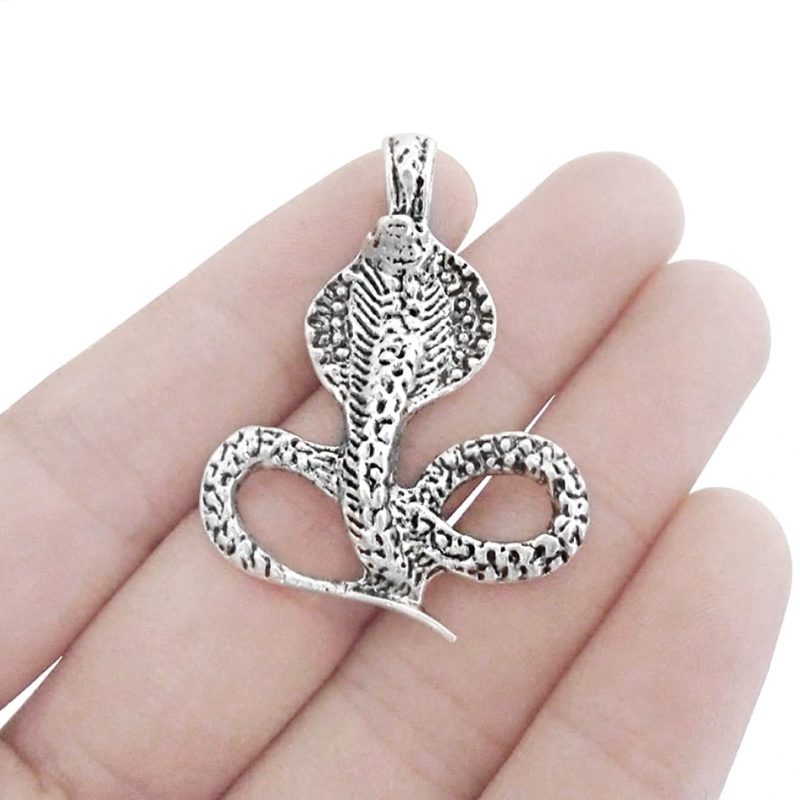 cobra-amulet-xl-necklace